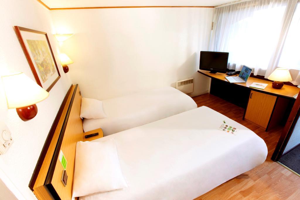Hotel Campanile Sable-Sur-Sarthe Vion Zewnętrze zdjęcie