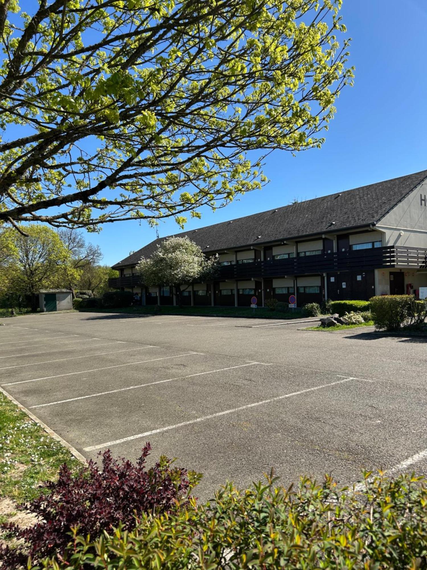 Hotel Campanile Sable-Sur-Sarthe Vion Zewnętrze zdjęcie