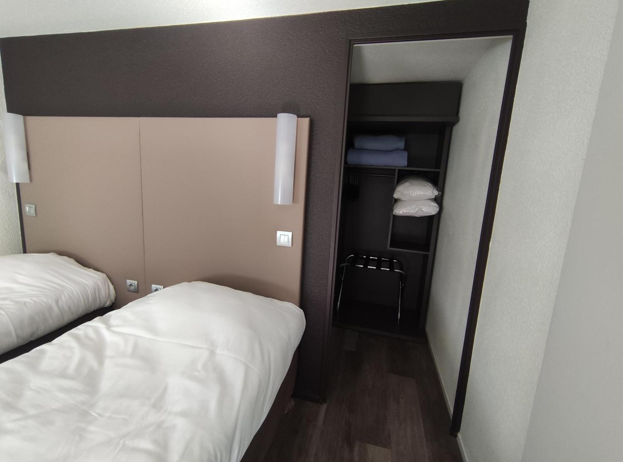 Hotel Campanile Sable-Sur-Sarthe Vion Zewnętrze zdjęcie