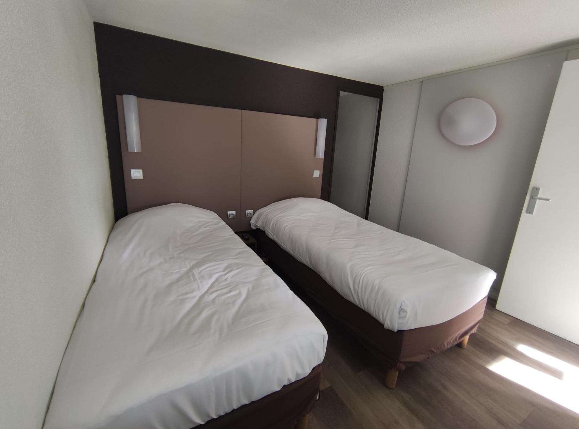 Hotel Campanile Sable-Sur-Sarthe Vion Zewnętrze zdjęcie